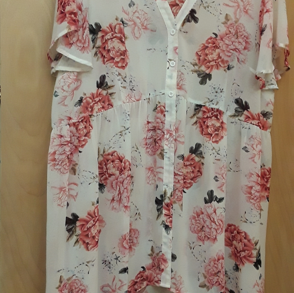 Torrid Floral Hi Low White Pink Boho Top 2